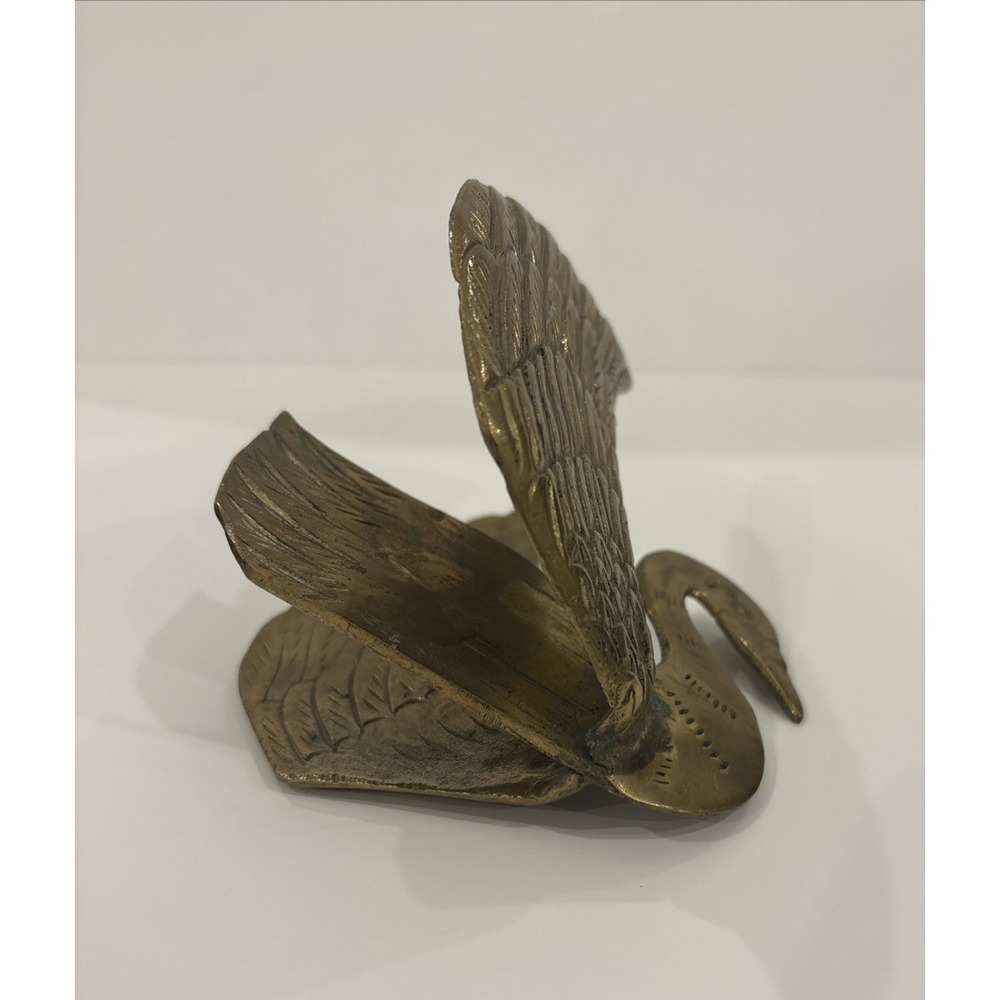Vintage MCM Brass Swan Statue Home Decor 5.25" Cottage Core - Picture 5 of 7